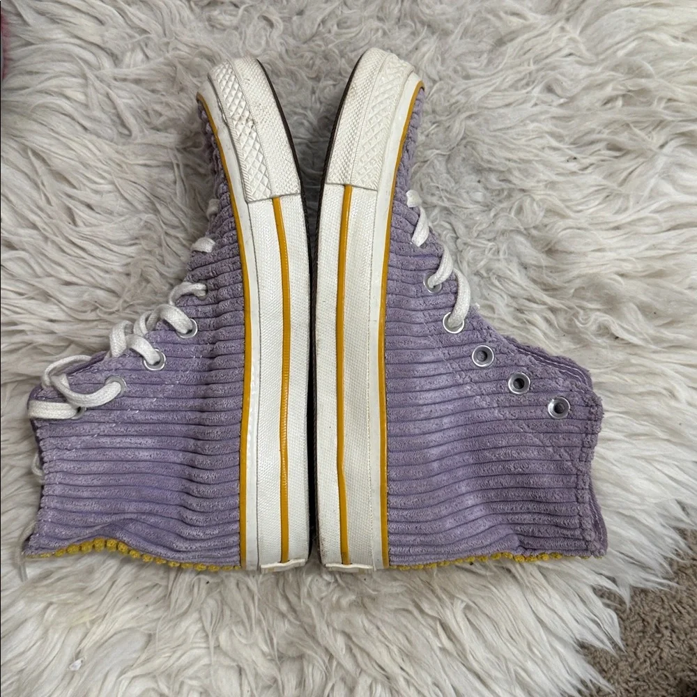 Converse Chuck Taylor All Star high-top sneakers in‎ purple corduroy women’s 5.5